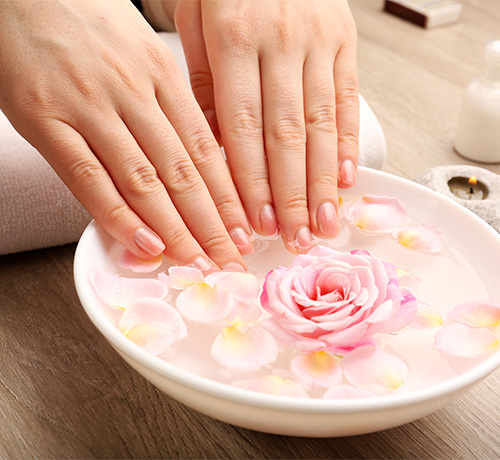 Mimi's Nails And Spa